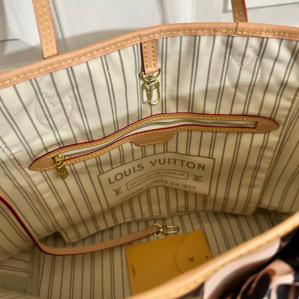 large light pink and brown purse never used - Picture 3 of 3